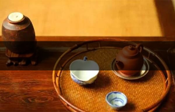 身體有哪些信號(hào)時(shí)應(yīng)停止飲茶？-1