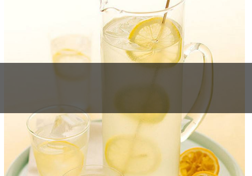 檸檬水喝熱的好還是冷的好-喝熱的會(huì)變黑嗎-1