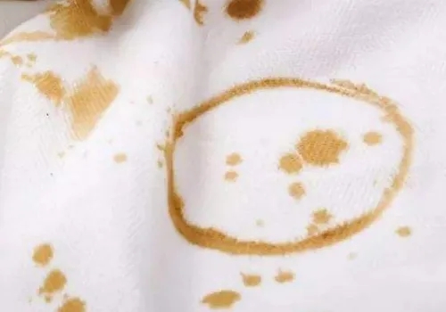 衣服上普洱茶漬怎么去除？