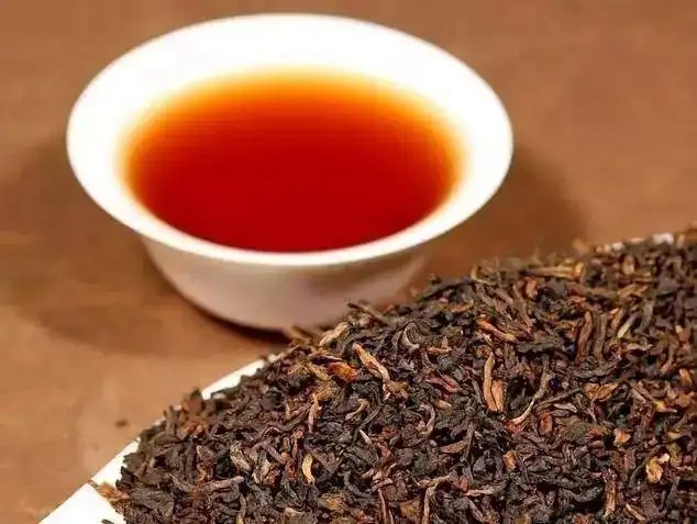 如何選購、辨識普洱茶優(yōu)劣？