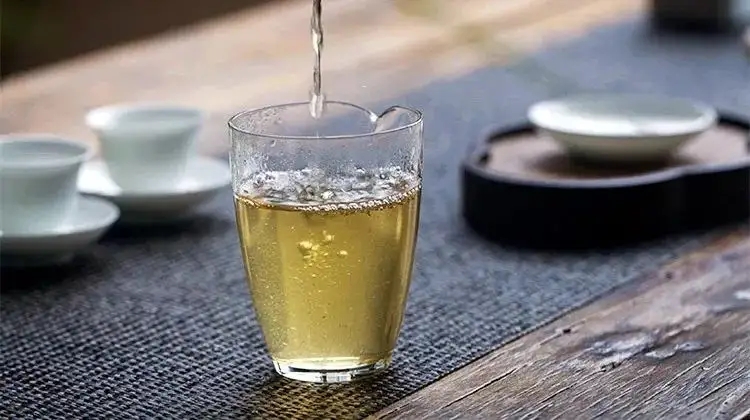 茶湯中的“泡泡”究竟是什么？