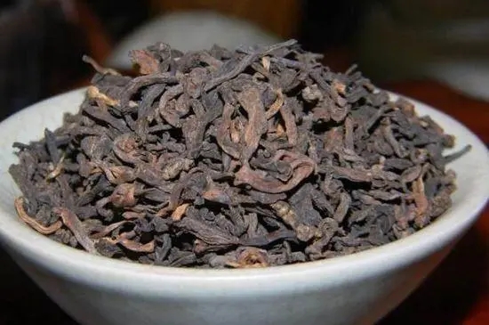 喝普洱，中期茶綜合性價(jià)比高